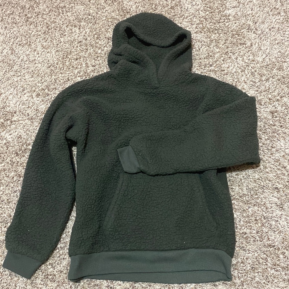 American eagle dark green fuzzy hoodie